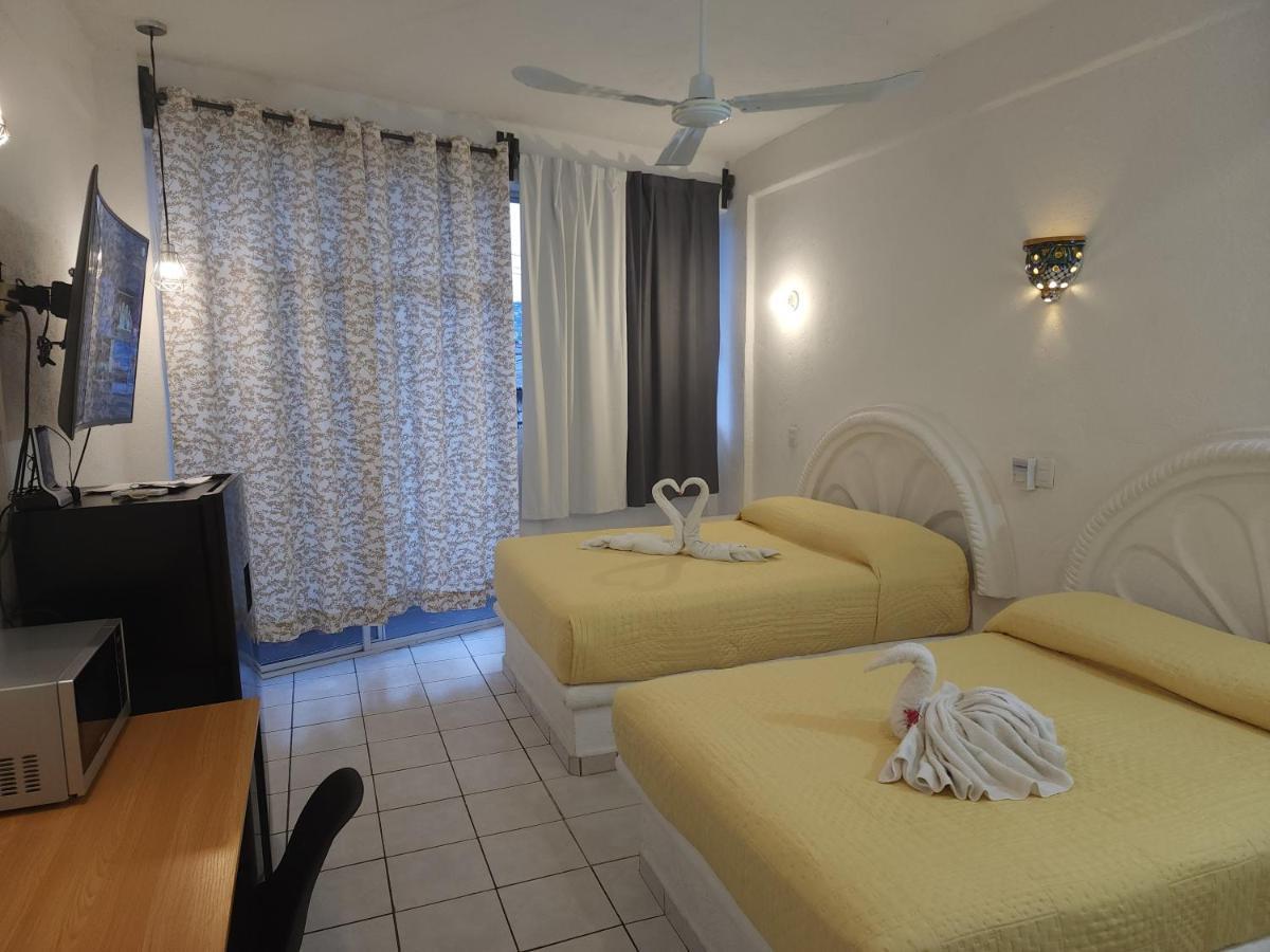 Lovely Studio Apartment With Balcony Ac & Wi-Fi, Minutes From Downtown! Zihuatanejo Luaran gambar