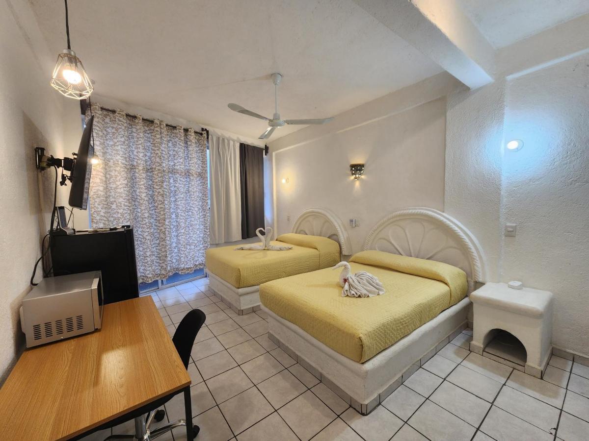 Lovely Studio Apartment With Balcony Ac & Wi-Fi, Minutes From Downtown! Zihuatanejo Luaran gambar
